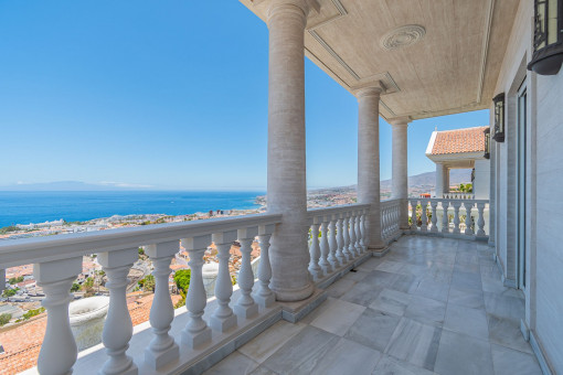 Balkon mit Traumaussicht